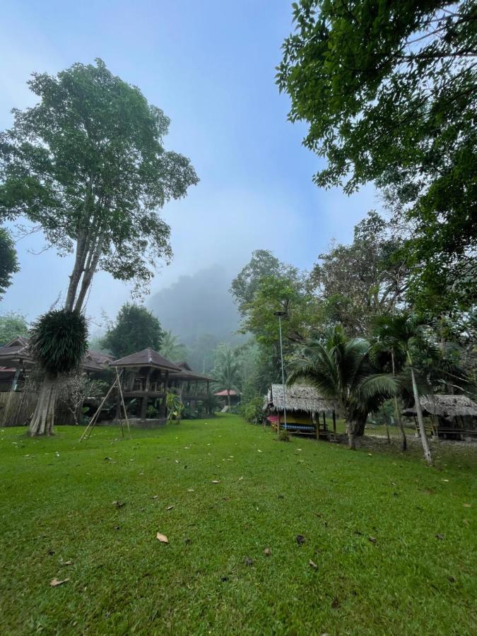 Khaosok Monkeys & River Camps Khao Sok National Park Exterior foto